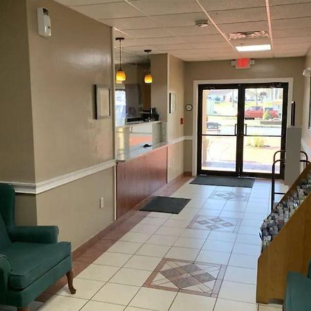 Econo Lodge Inn & Suites Denver Buitenkant foto